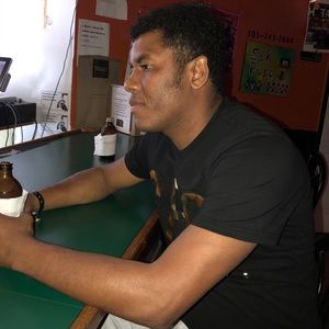 Meet your Posher, Eberne